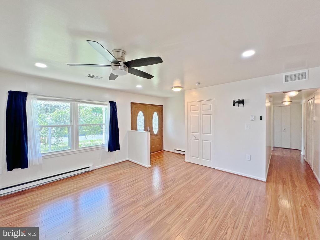 1803 N Argonne Ave, Sterling, VA 20164 House Rental in Sterling, VA