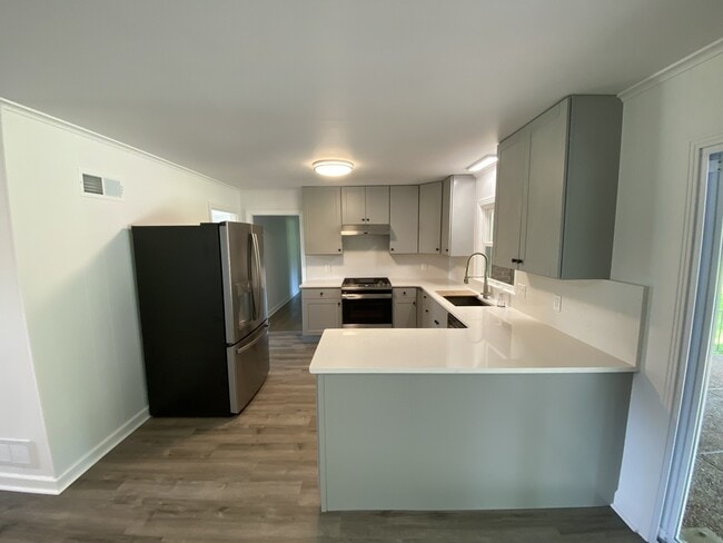 Building Photo - 5108 Cornwall Dr