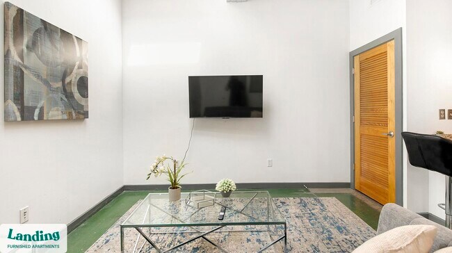 Foto del edificio - 700 Everett St