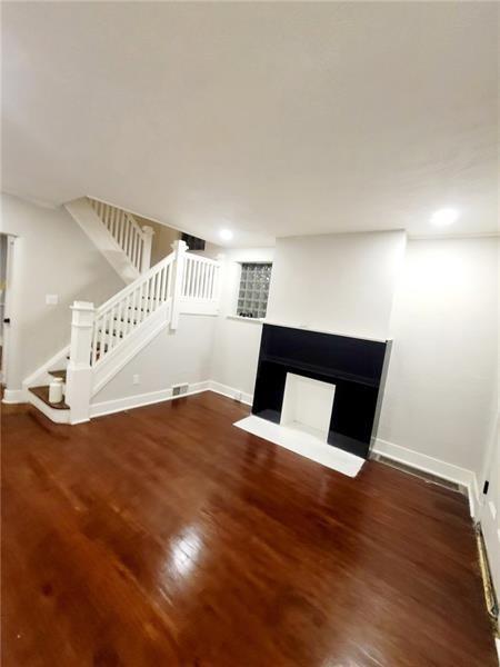 Building Photo - 3566 Beechwood Blvd
