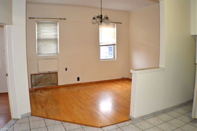 Building Photo - 2520 23rd St