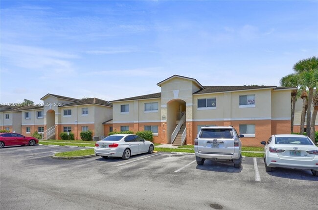 Building Photo - 3650 N 56th Ave