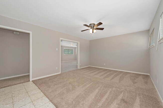 Building Photo - 5 br, 3 bath House - 808 Vine St