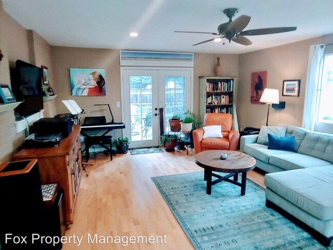 Foto del edificio - 4 br, 2 bath House - 4080 E. Aurora Avenue