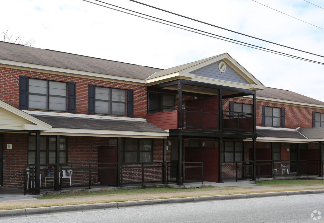 Foto del edificio - Elizabeth Canty Homes