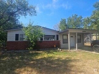 Building Photo - 1410 NW Ozmun Ave