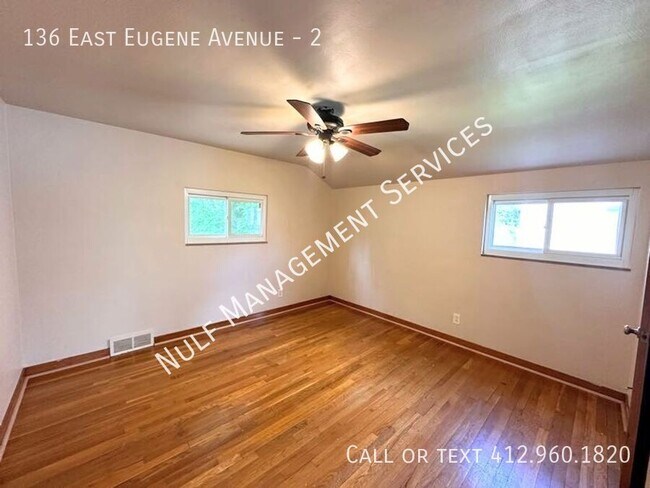 Foto del edificio - 136 E Eugene Ave