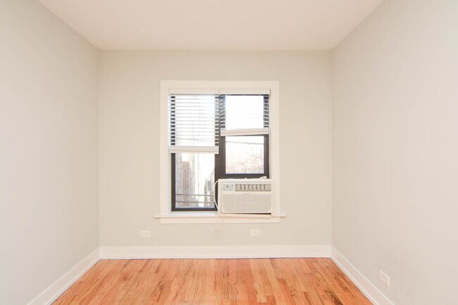Foto del edificio - 2915 N Mildred Ave