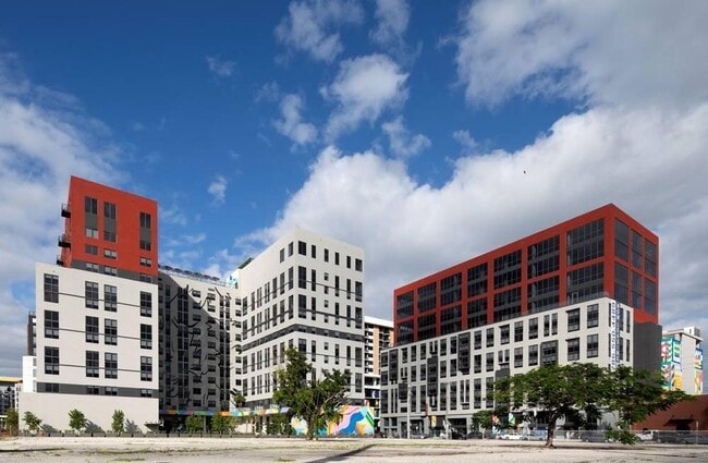 Building Photo - 2150 N Miami Ave