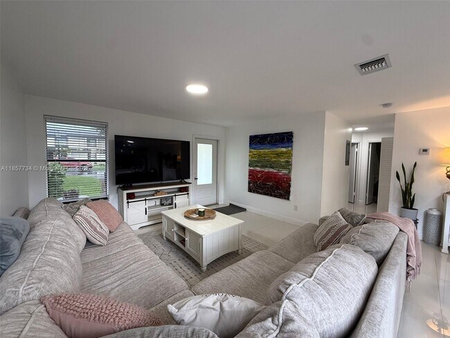 Foto del edificio - 6916 SW 127th Ct