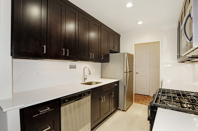 Foto del edificio - Hamilton Court Apartments