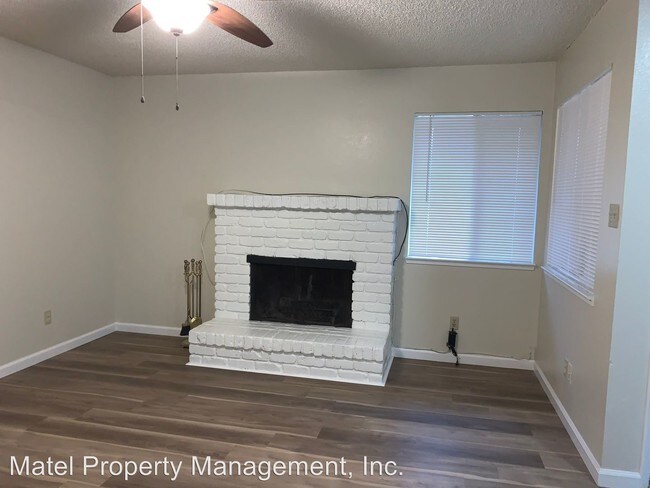 Building Photo - 2812 Thornton Ct