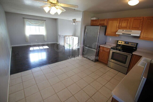 Building Photo - 1875 S Ivory Ct