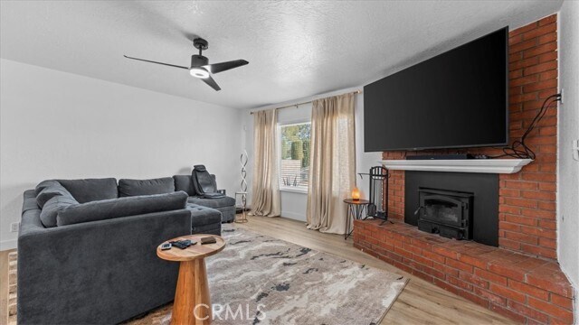 Foto del edificio - 14676 Coolglen Dr