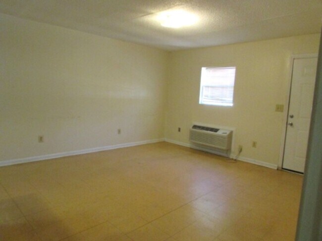 Foto del edificio - Close to Downtown Sumter