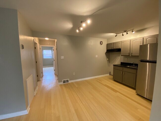 Foto del edificio - 1340 Pennwood Rd