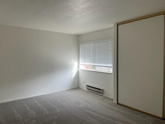 Foto del edificio - Campbell Condo  2 Bedroom, 2 Bath - 2nd Floor