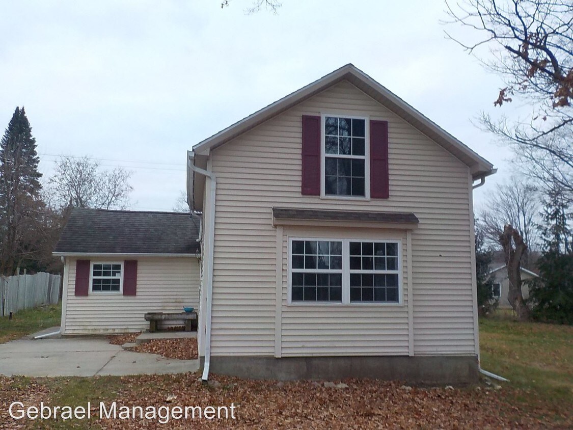 Foto principal - 5651 Forest Ave