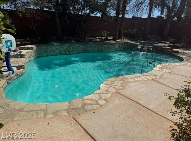 Foto del edificio - 2282 Tedesca Dr