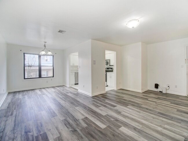 Foto del edificio - 22 69th St