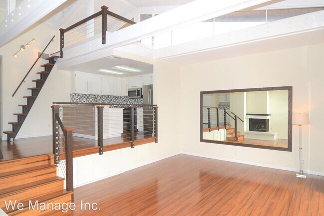 Foto del edificio - 1 br, 1 bath House - 5302 Marina Pacifica ...
