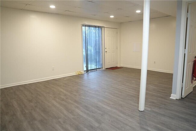 Foto del edificio - 1336 Willow Trail SW