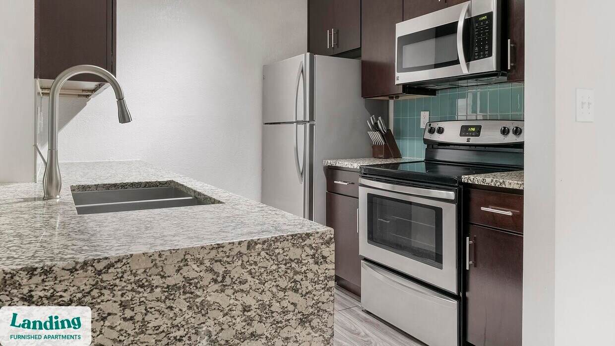 Primary Photo - 2745 Holcomb Bridge Rd