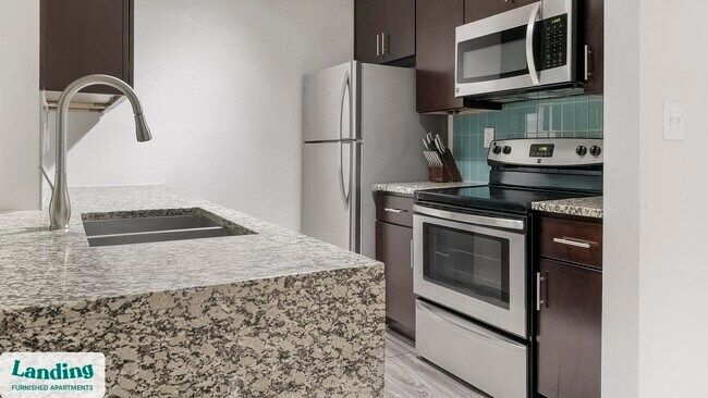 Foto del edificio - 2745 Holcomb Bridge Rd