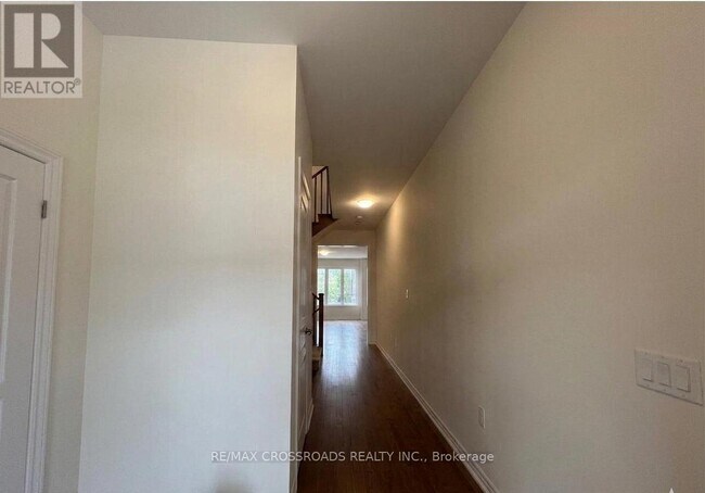 Building Photo - 22 Blick Crescent
