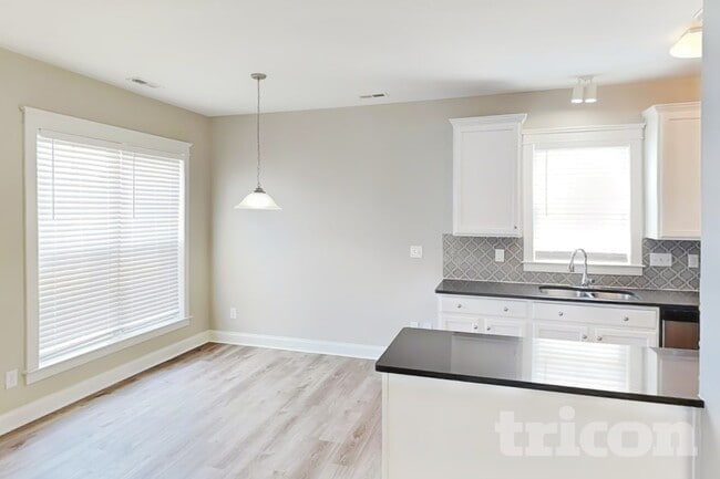 Building Photo - 13528 Swinton Rd