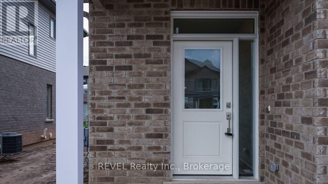 Building Photo - 7458 Jonathan Dr