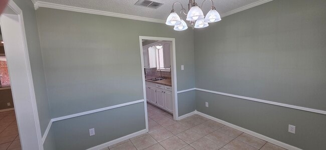 Foto del edificio - 2114 Ray Ave