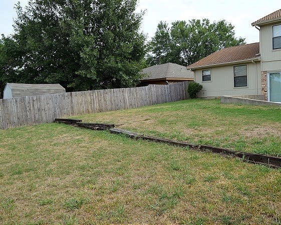 Foto del edificio - 6465 Green Ridge Dr