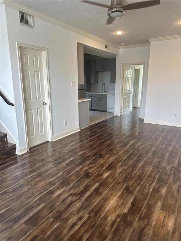 Foto principal - 3738 Lehall St