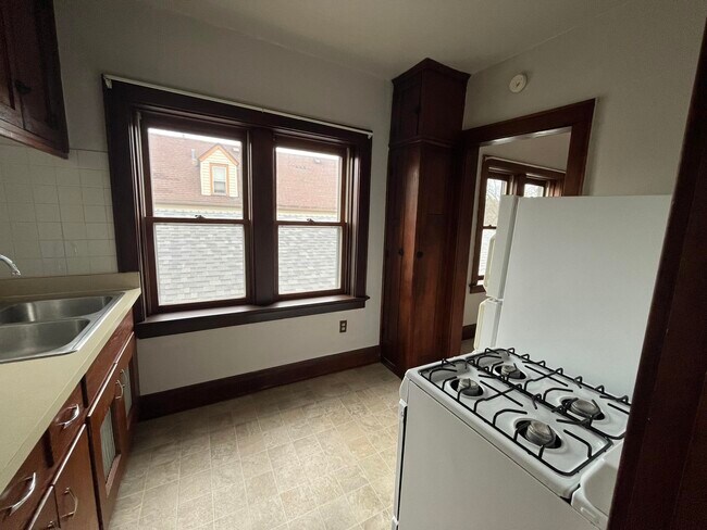 Foto del edificio - 5219 S Lake Dr