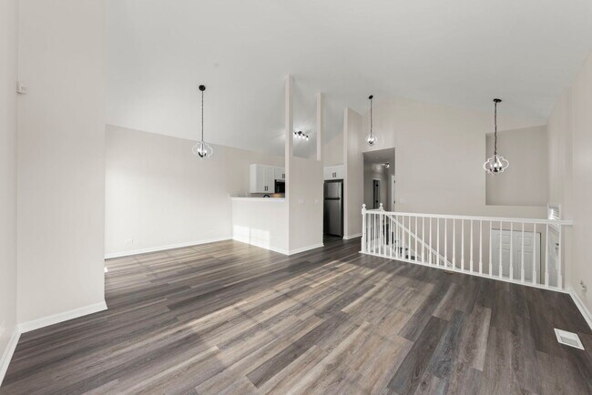 Building Photo - 117 Enclave Cir