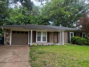 Building Photo - 967 Barbara Lynn Dr