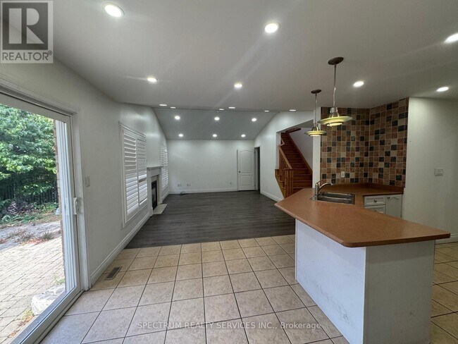 Building Photo - 1684 Norris Cir