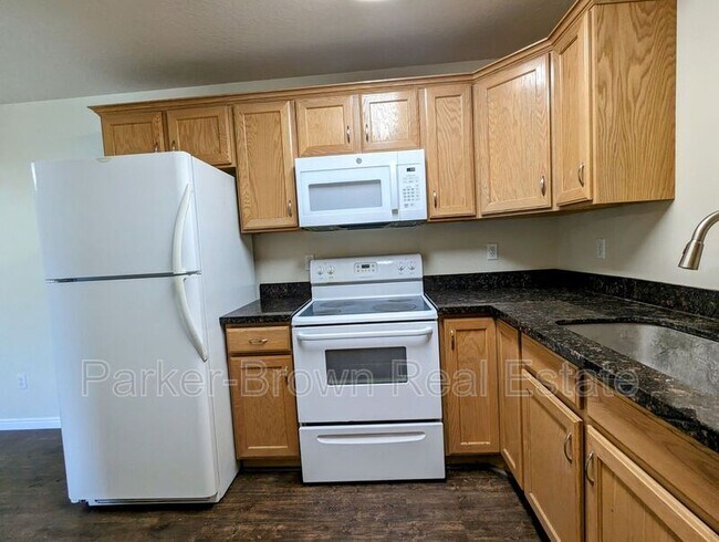 Foto del edificio - 1441 Westbury Way