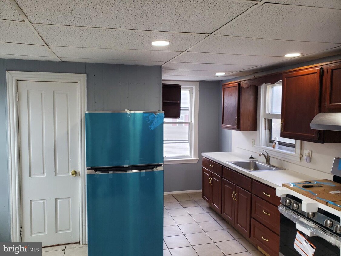 220 Talbot St, Burlington, NJ 08016 House Rental in Burlington, NJ