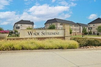 Building Photo - 4261 Shavano Dr