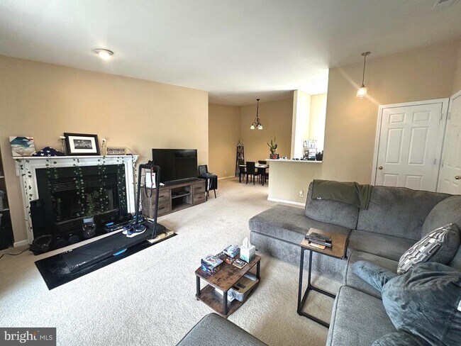 Foto del edificio - 7510 Ashby Ln