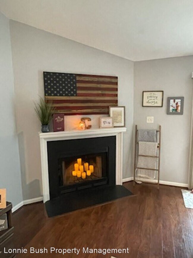 Building Photo - 3 br, 2 bath House - 1828 Blairmore Arch