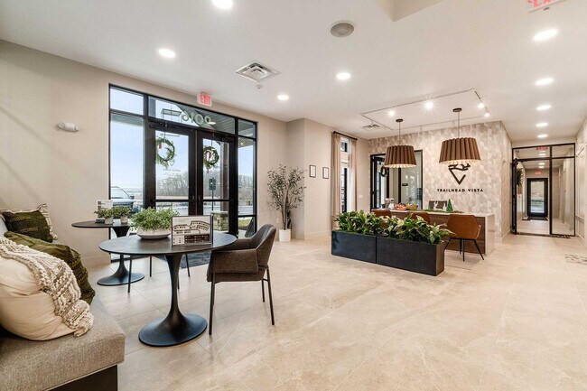 Vista del inicio del sendero - 03 - Trailhead Vista