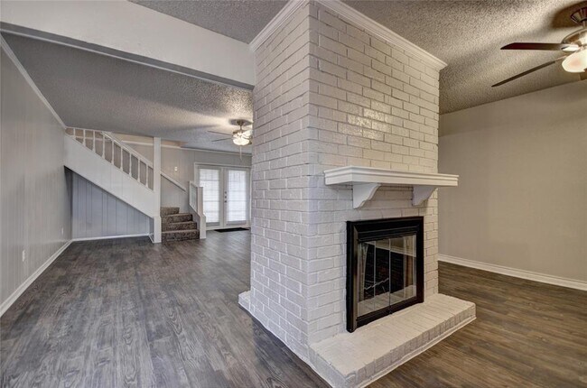 Foto del edificio - 757 Aspen Ct