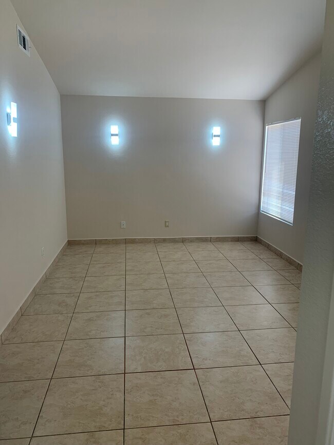 Foto del edificio - 2116 Mark Ave