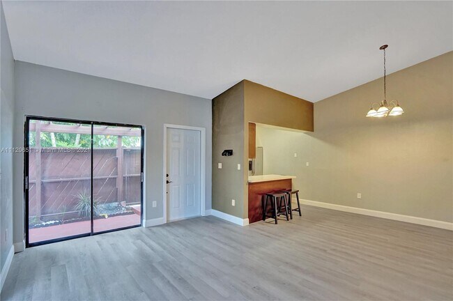 Building Photo - 6641 SW 137th Ct