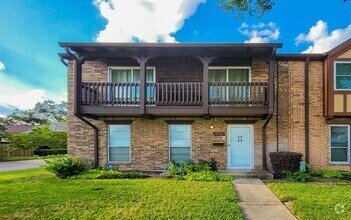 Building Photo - 10526 Hammerly Blvd