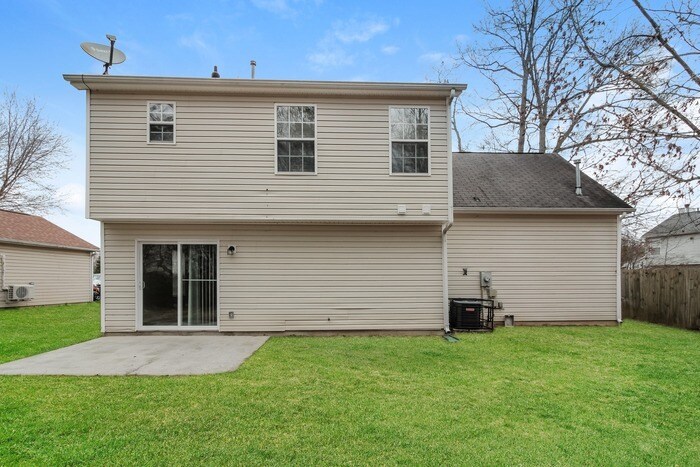 Foto del edificio - Cute 4 Bedroom in Charlotte