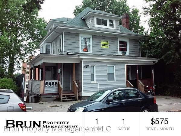 Primary Photo - 1632 W Clinch Ave